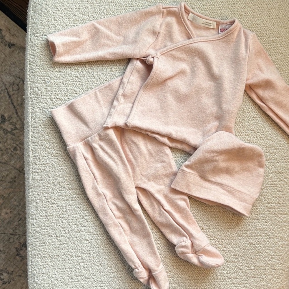 Zara Soft Pink Newborn Set with Hat